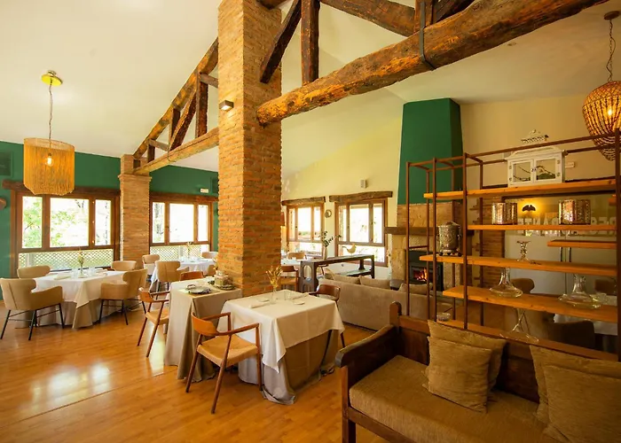 Ruta Imperial H-cc-00660 Hotel 3*